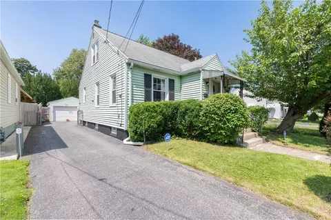 241 Moulson St, Rochester, NY 14621