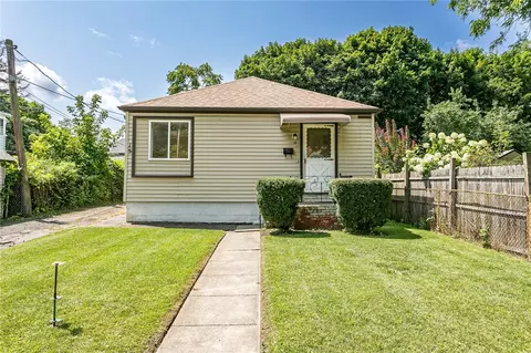 15 Jerold St, Rochester, NY 14609