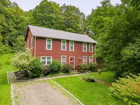 190 Flat Creek Rd, Gilboa, NY 12076