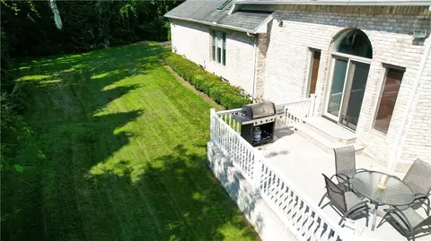 413 Bartell Ln, Webster, NY 14580 photo 39