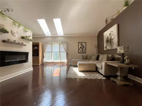 413 Bartell Ln, Webster, NY 14580 photo 10