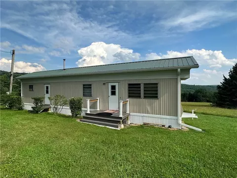 506 Dog Hill Rd, Maryland, NY 12116