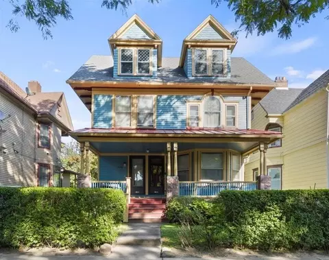 476 Alexander St, Rochester, NY 14605