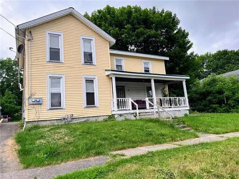 20 Saint Helena St, Perry, NY 14530