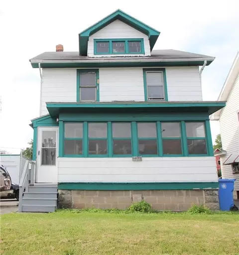 1473 Norton St, Rochester, NY 14621