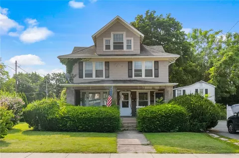 515 S Main St, Arcadia, NY 14513
