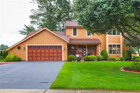 112 Guinevere Dr, Greece, NY 14626