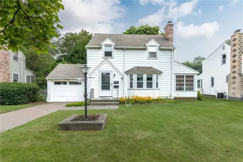110 Salem Rd, Irondequoit, NY 14622