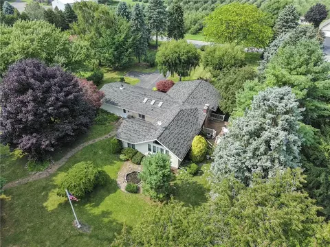6516 Hill Rd, Sodus, NY 14551