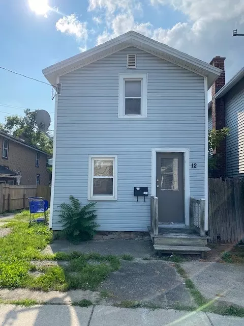 12 Hutchins St, Batavia, NY 14020