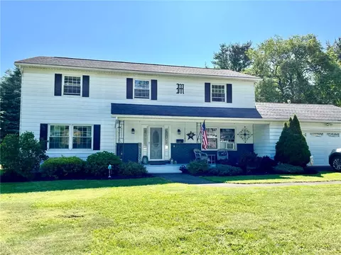 22 Seneca St, Sidney, NY 13838