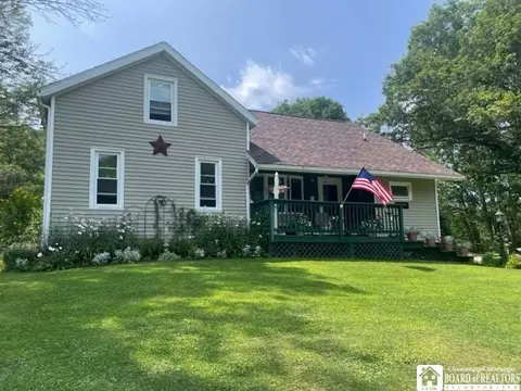 757 Lippert Hollow Rd, Allegany, NY 14706
