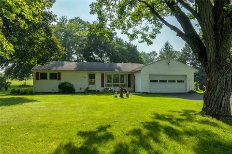4209 Cory Corners Rd, Marion, NY 14505