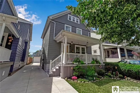 120 Lasalle Ave, Kenmore, NY 14217