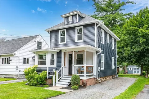 325 W Jackson St, Palmyra, NY 14522
