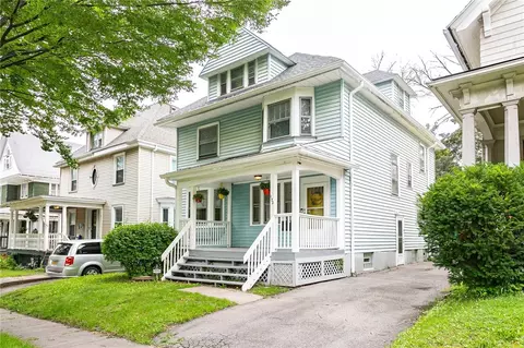 132 Selye Ter, Rochester, NY 14613
