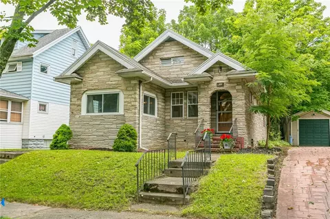 39 Dorothy Ave, Rochester, NY 14615