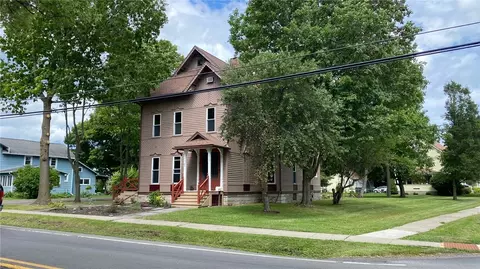 42 Main St, Starkey, NY 14837