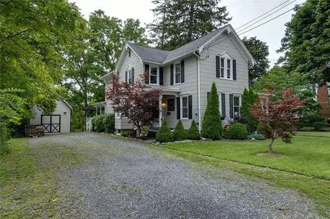 659 Castle St, Geneva, NY 14456