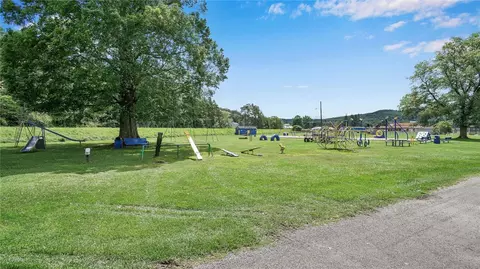 40 Elm St, Eldred, PA 16731 photo 39