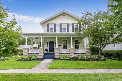 140 Park St, Canandaigua, NY 14424