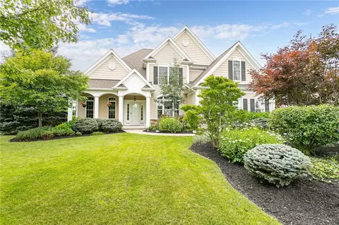 3682 Summit Vw, Canandaigua, NY 14424