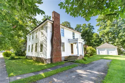 44 Maple St, Franklin, NY 13775
