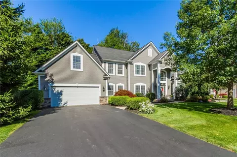 248 Fairbourne Park, Greece, NY 14626