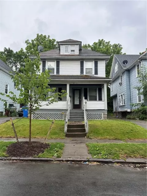 35 Rand St, Rochester, NY 14615