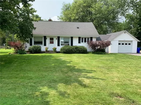 3284 Oak Orchard Rd, Gaines, NY 14411