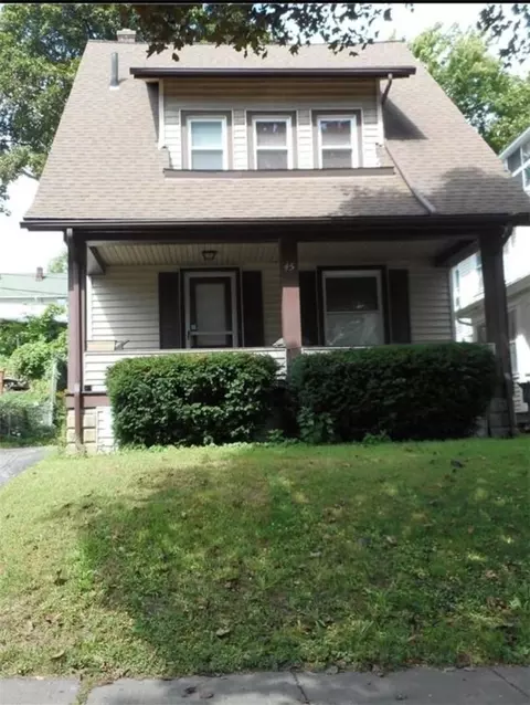 45 Marion St, Rochester, NY 14610