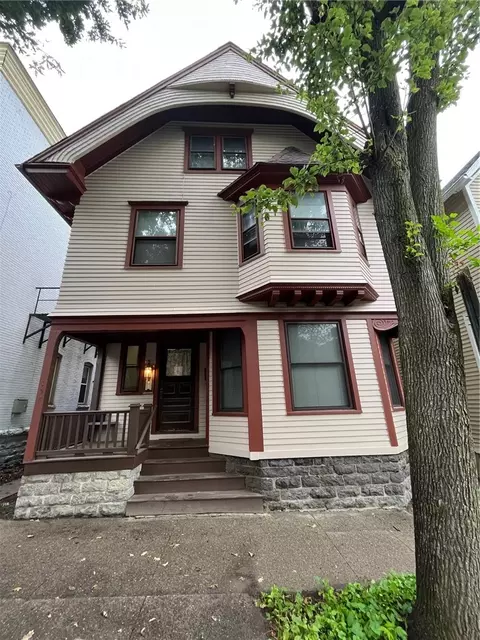 157 Gibbs St, Rochester, NY 14605