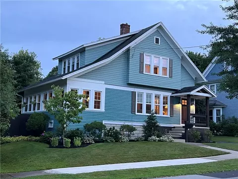 104 Van Dusen St, Arcadia, NY 14513