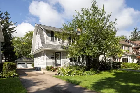 109 Tarrytown Rd, Rochester, NY 14618