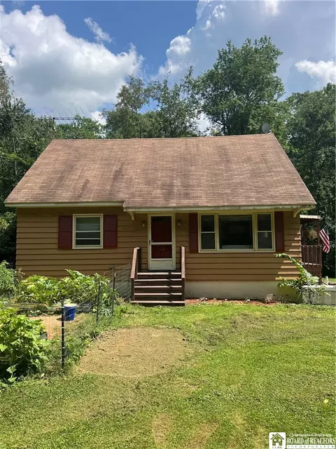 960 Ford Peterson Rd, Carroll, NY 14738