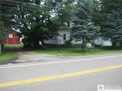 3624 E Main Hwy, Pomfret, NY 14063