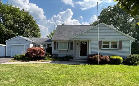 987 Paul Rd, Chili, NY 14624