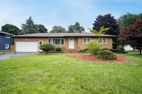 158 Frear Dr, Greece, NY 14616