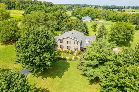 6945 Lindsley Rd, Livonia, NY 14487