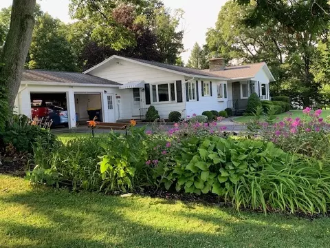 3190 Carroll Hill Rd, Bloomfield, NY 14469
