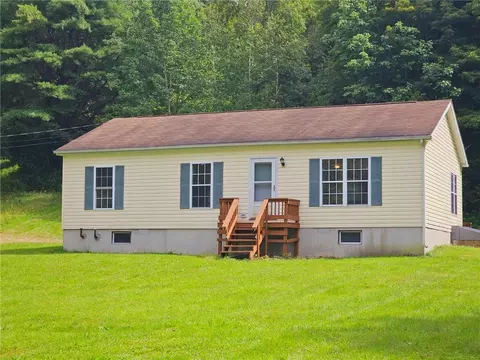 1740 County Road 16, Orange, NY 14812