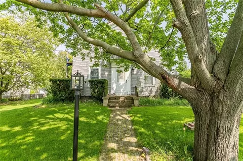 1000 Paul Rd, Chili, NY 14624