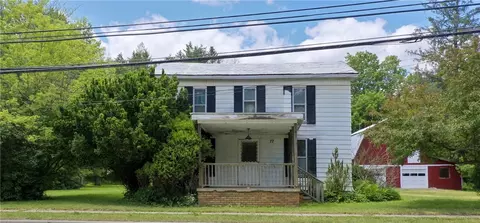 77 Main St, Almond, NY 14804