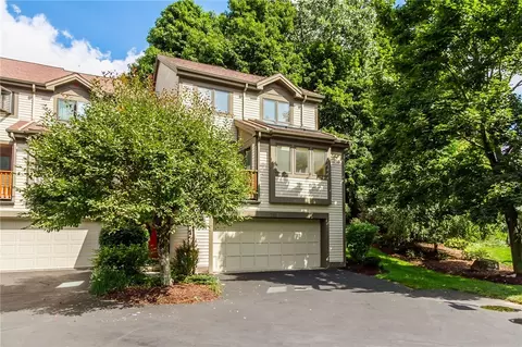 253 Highland Pkwy, Rochester, NY 14620