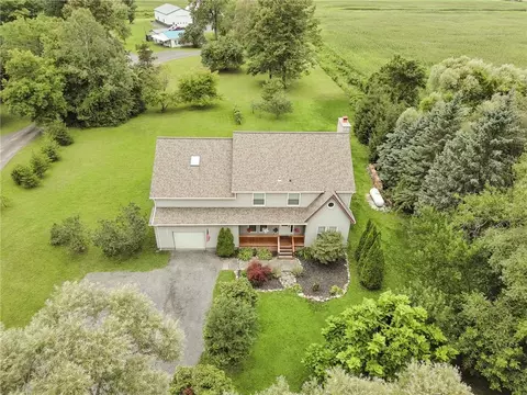 2695 Dixon Rd, Ledyard, NY 13026