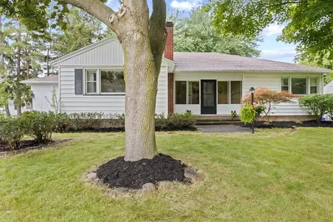 333 Cobb Ter, Brighton, NY 14620