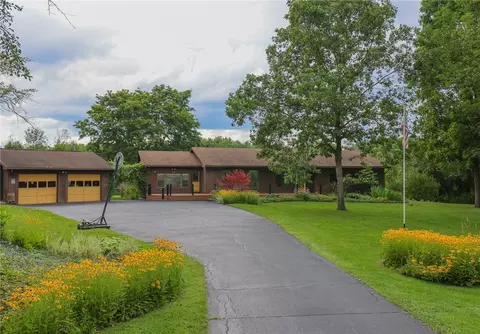 3326 County Road 40, Bloomfield, NY 14469