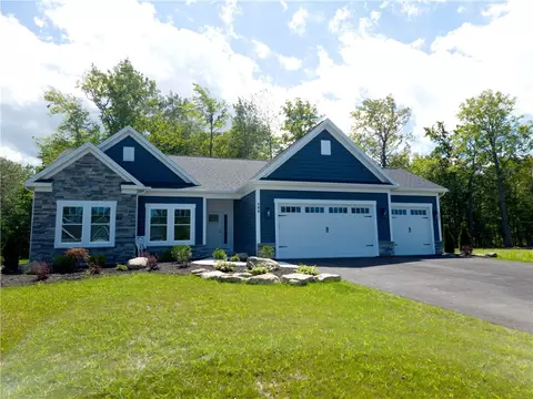 400 Shorewood Trl, Ontario, NY 14519