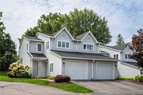 100 Southwick Ct, Rochester, NY 14623