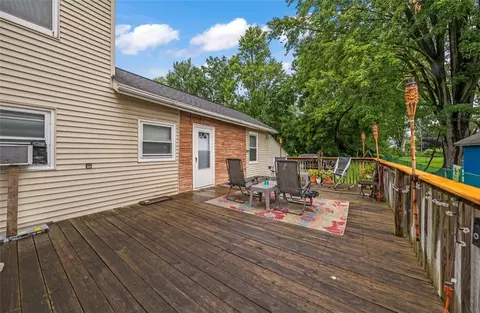 311 E Main St, Waterloo, NY 13165 photo 4